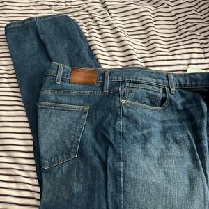 Tommy Hilfiger Men’s Relaxed Fit 40 x 30 Jeans